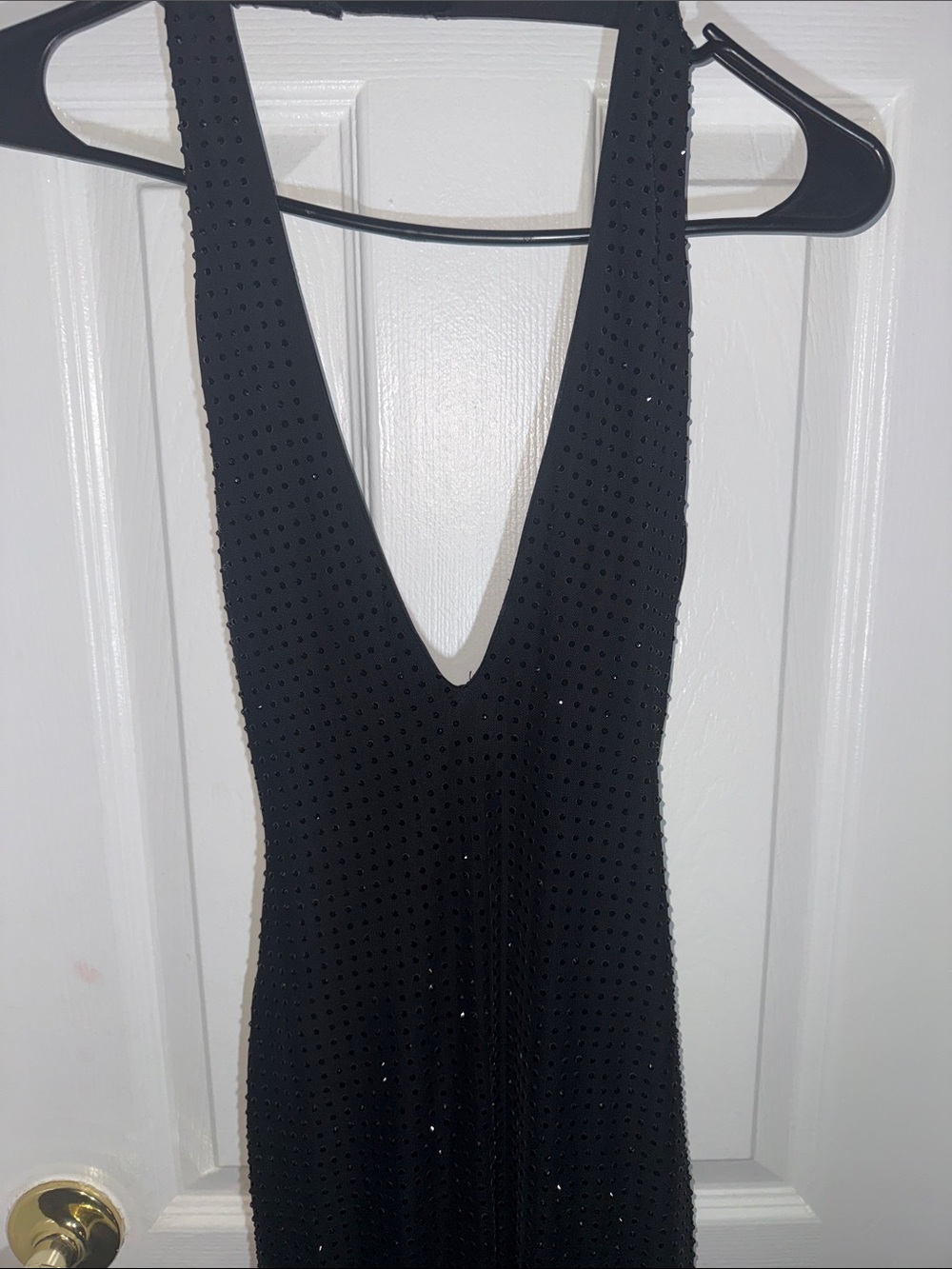 Black Sleeveless V-Neck Evening Dress